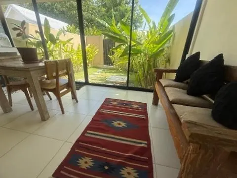 Pura Vida 別荘 ウルワツ